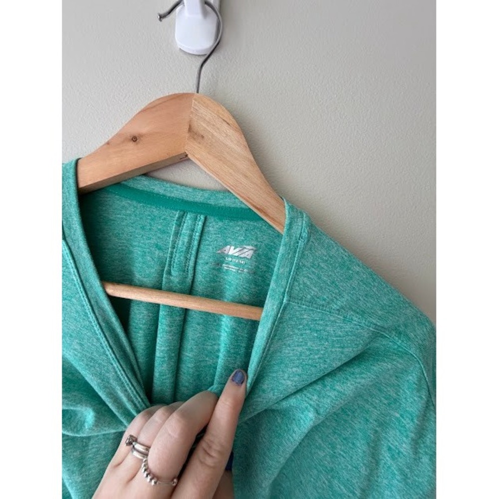 Active Avia Long Sleeve Women L Green Heathered Thumbhole Performance Top - Picture 2 of 5